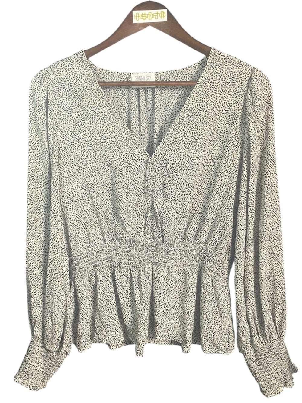 Sienna Sky Cream Printed V-Neck Long Sleeve Peplum Top | XL